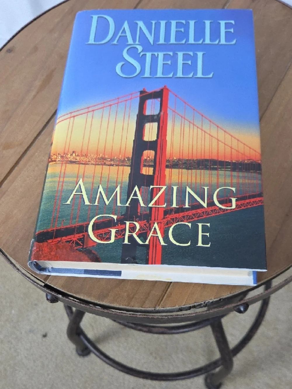 Danielle Steel Amazing Grace Hardcover Book - Blue & Red